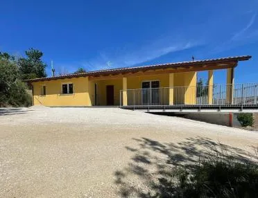 Casa in legno/ Subissati /Loro Piceno