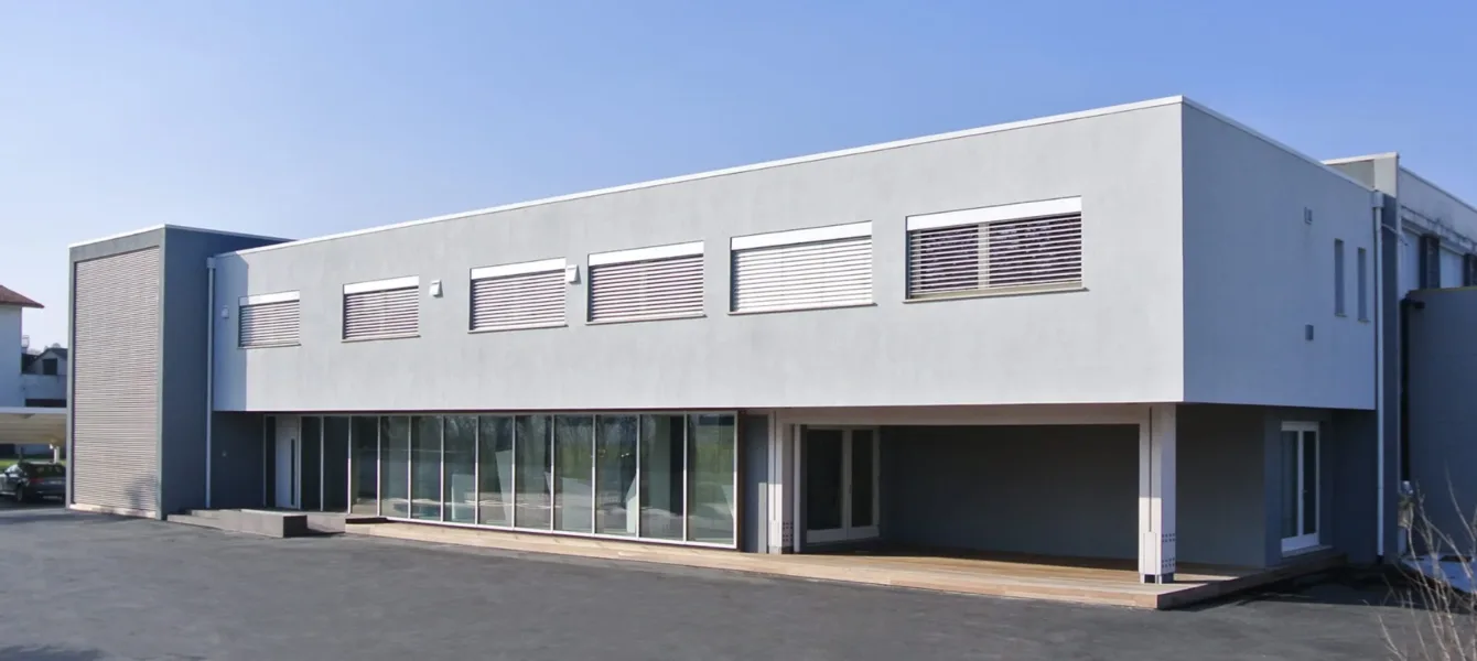 Sistema Post and Beam finito esternamente con serramenti